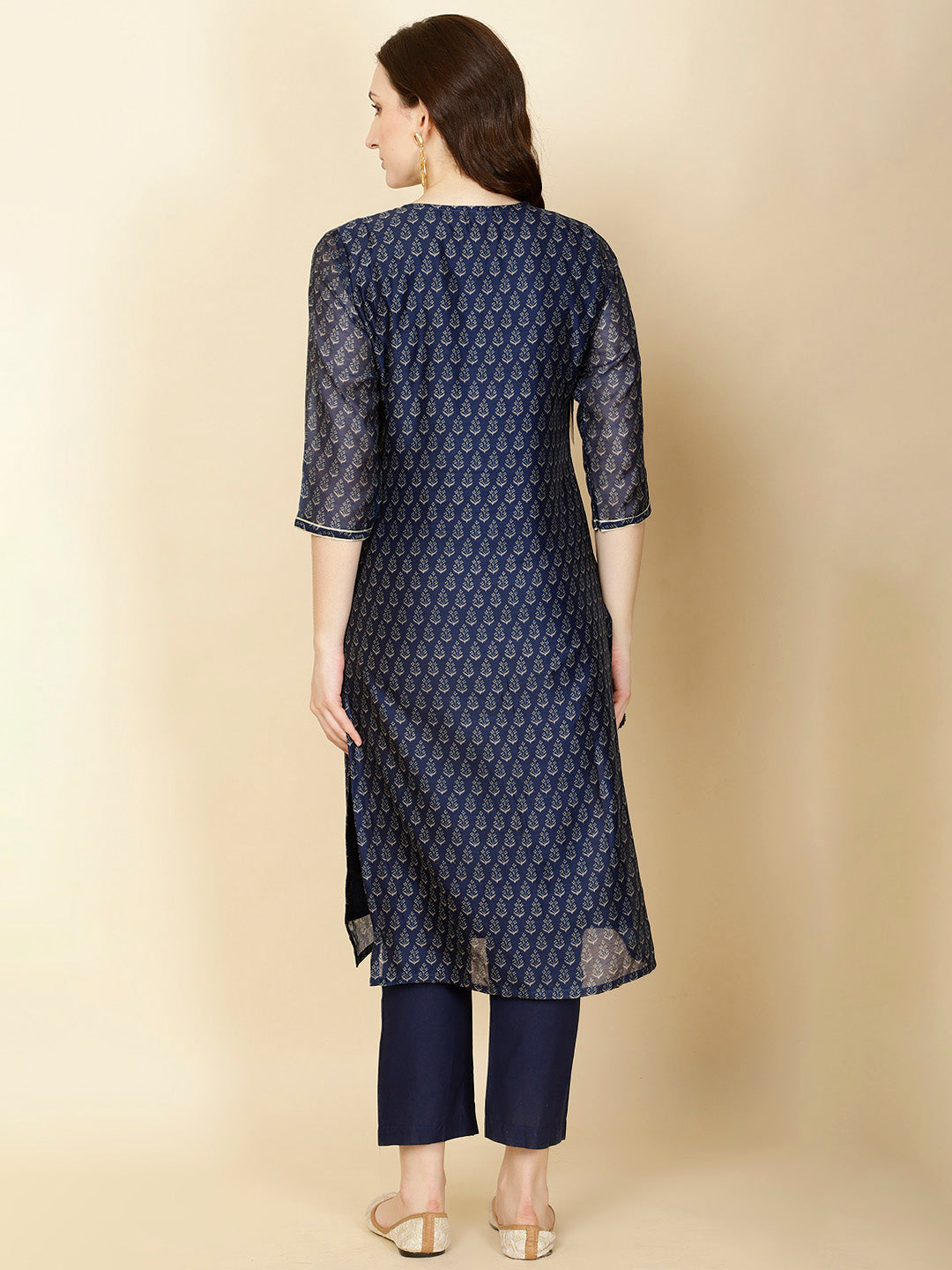 Floral Printed Chanderi Kurta With Pants