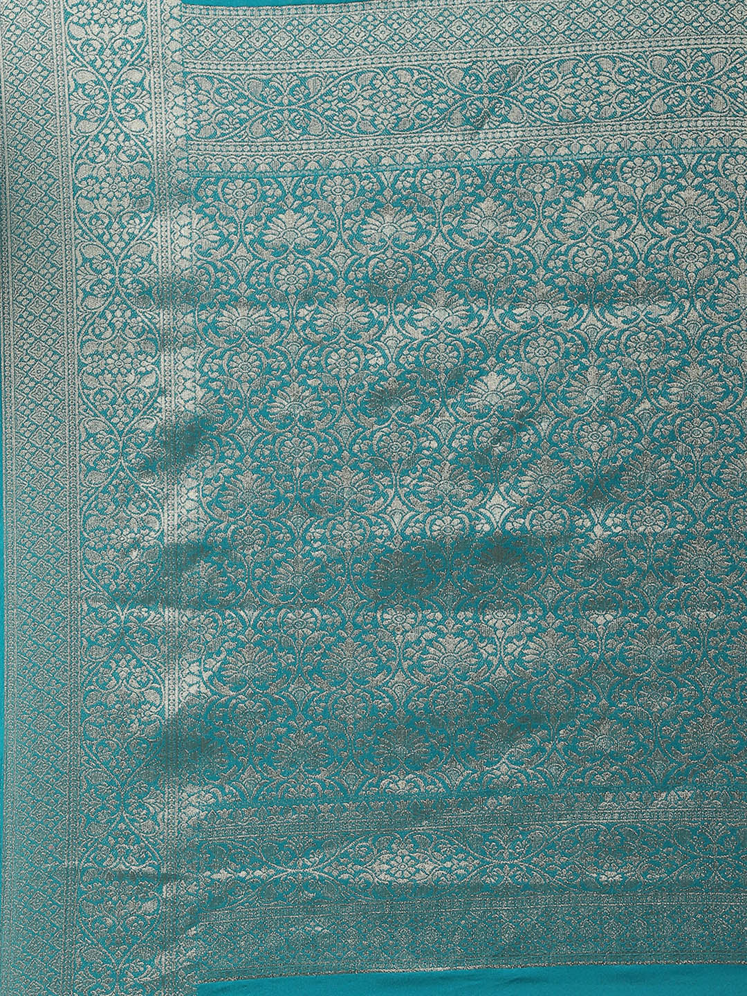 Zari Booti Georgette Plain Saree