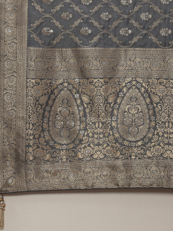 Zari Jaal Handloom Woven Saree
