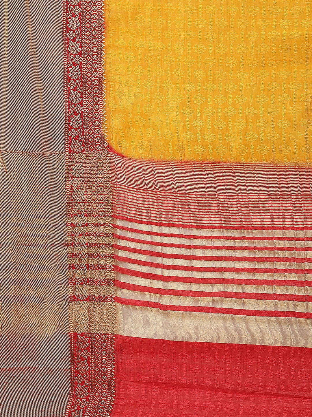 Zari Border Art Handloom Woven Saree