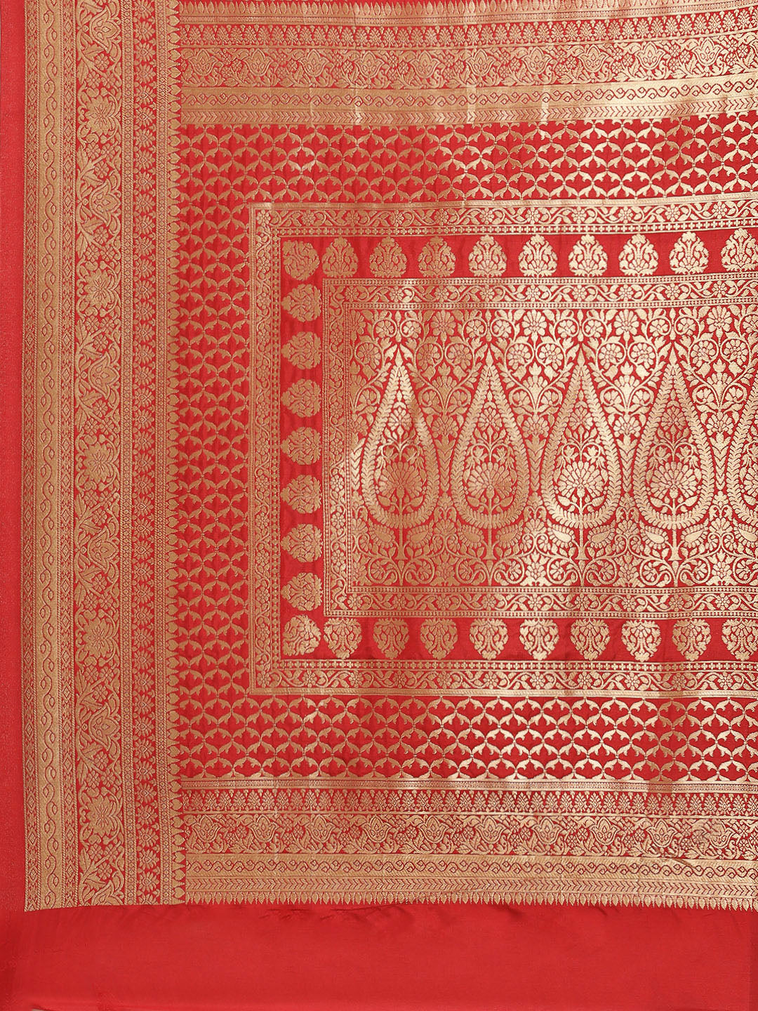 Zari Border Booti Art Handloom Woven Saree