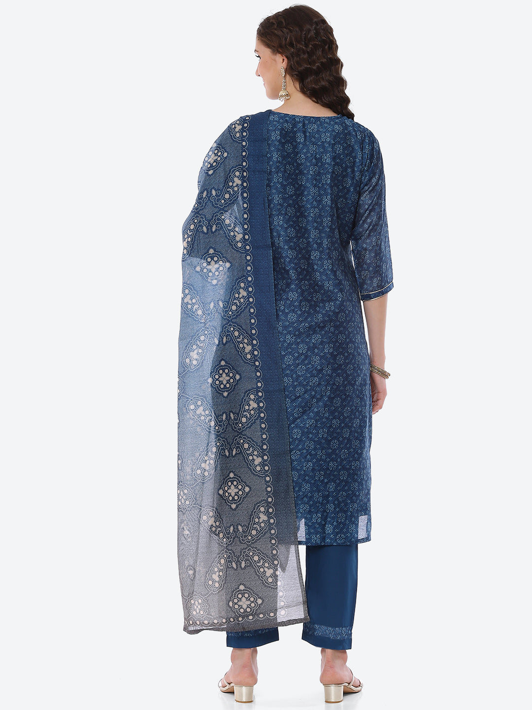 Gota Neck Booti Chanderi Kurta With Pant &amp; Dupatta