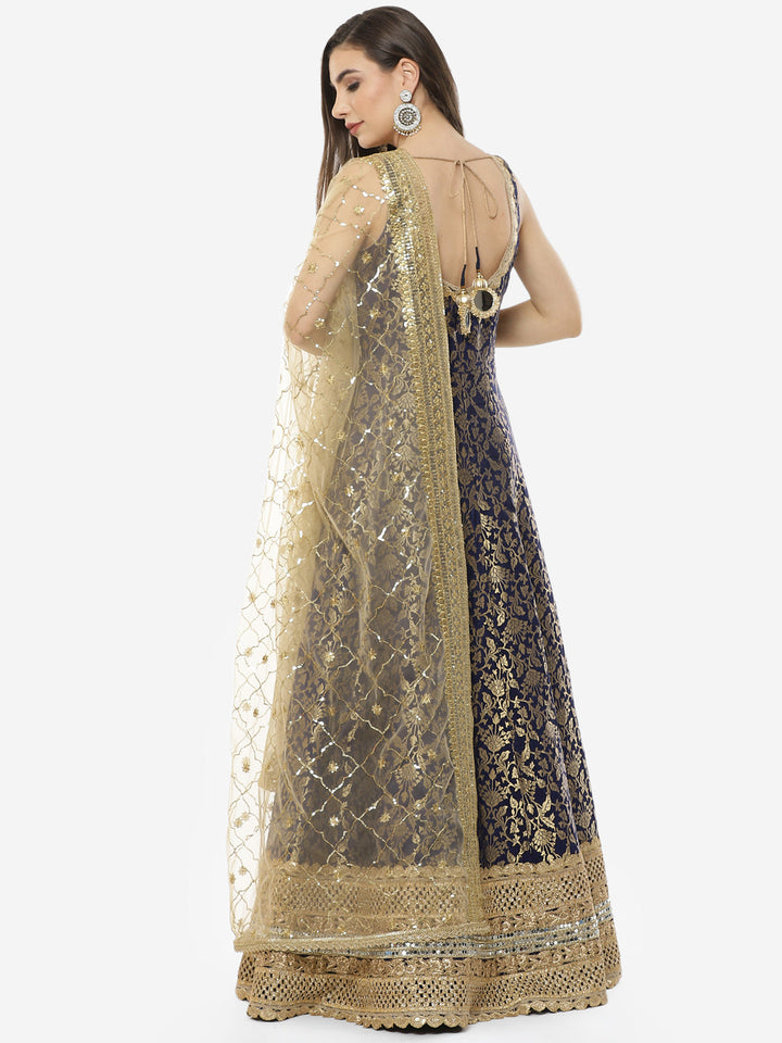 Zari Jaal Banarasi Handloom Stitched Anarkali Kurti With Net Dupatta