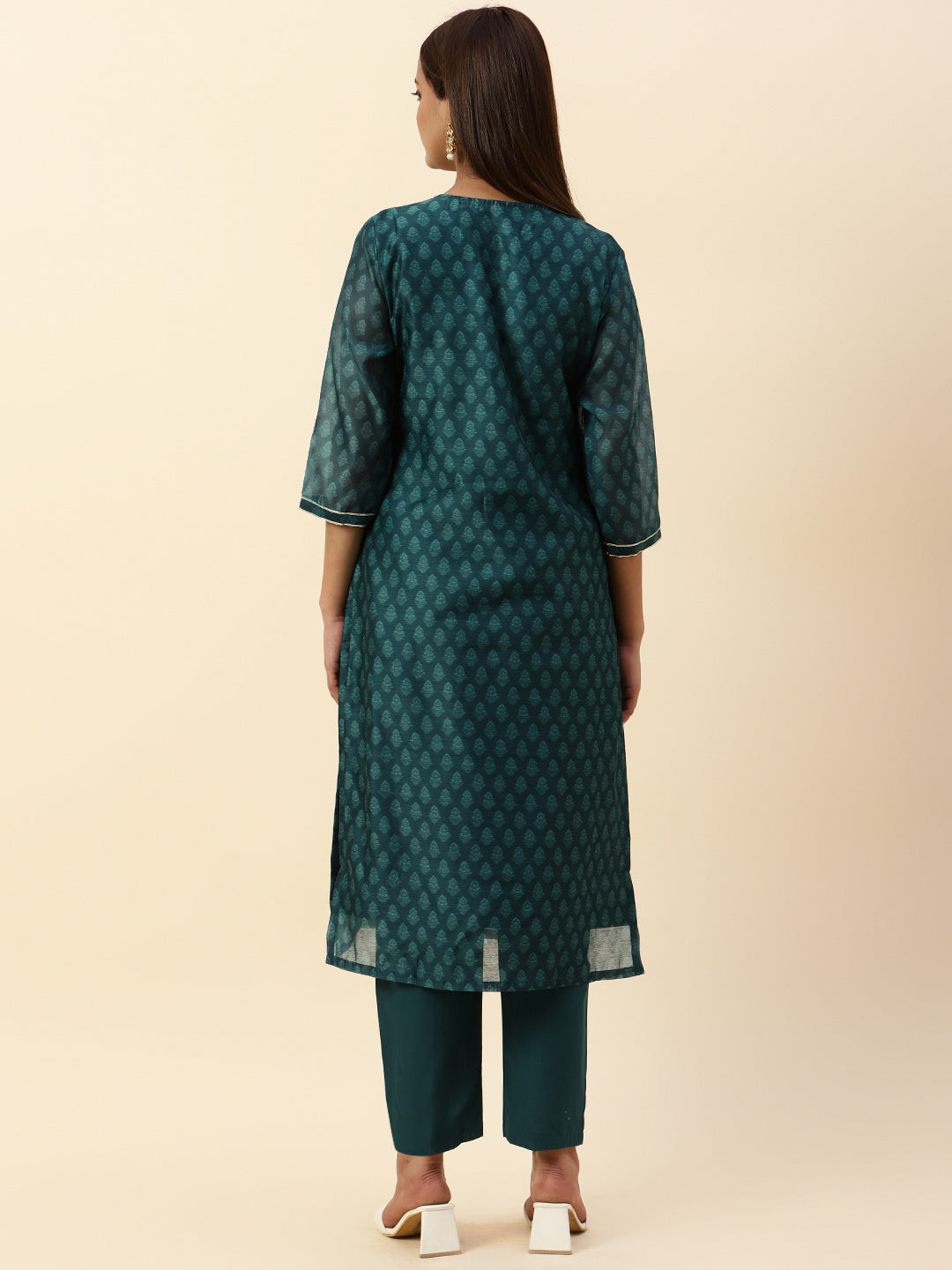 Printed &amp; Neck Embroidered Chanderi Kurta With Pants