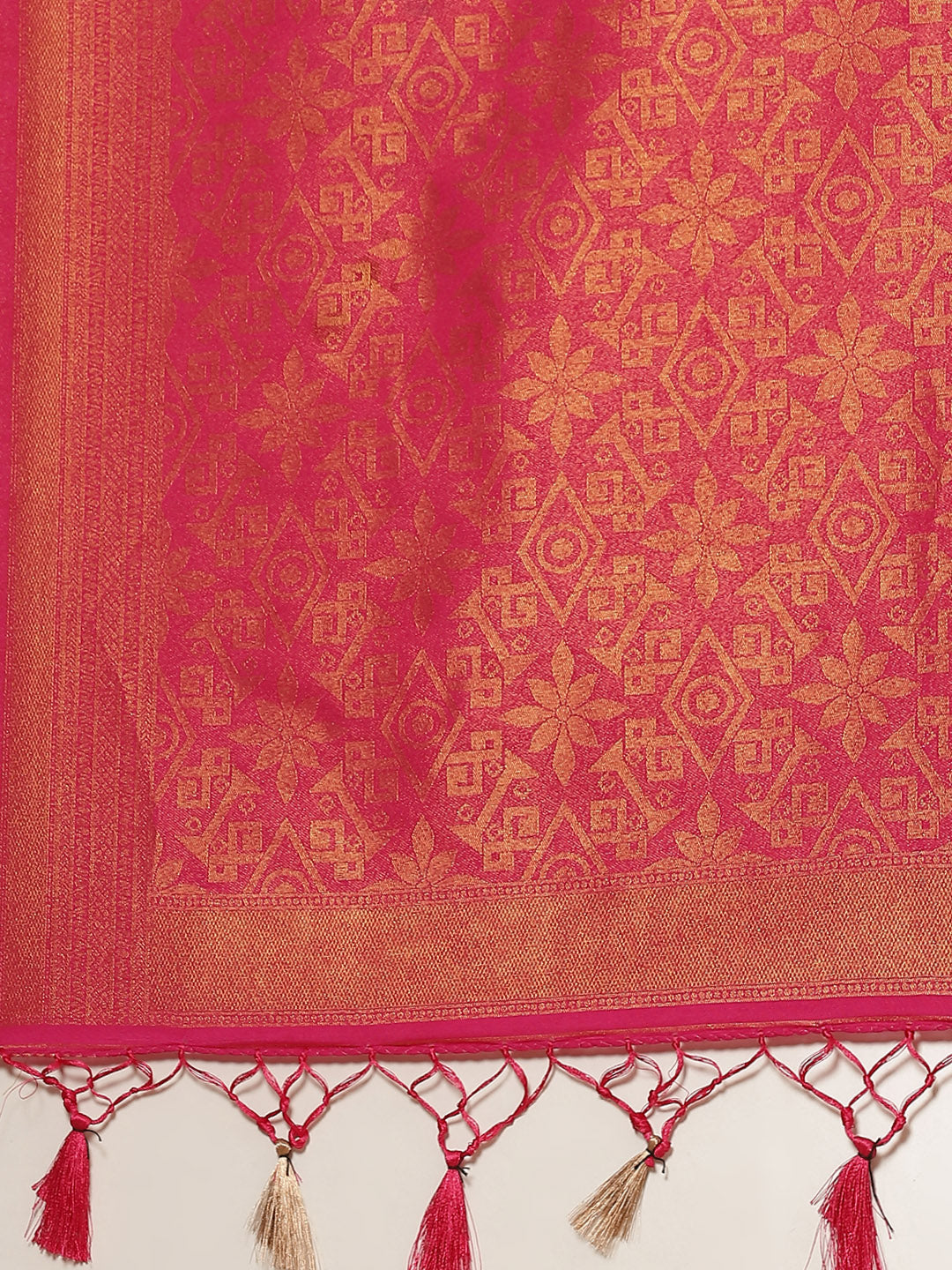 Brocade Zari Jaal Art Handloom Saree with contrast Blouse