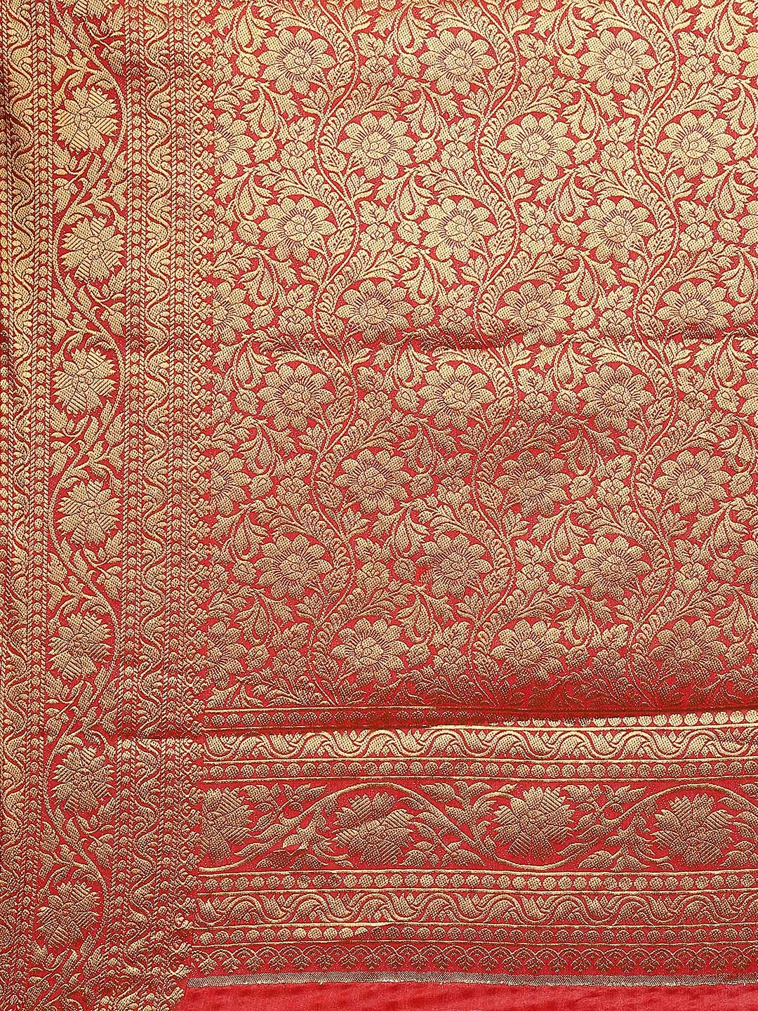 Zari Border Booti Art Handloom Woven Saree