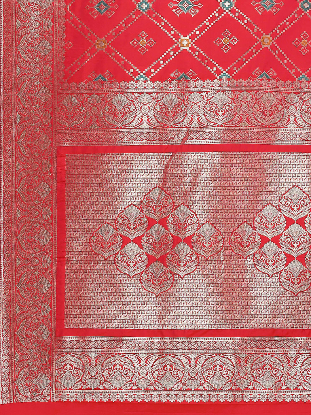 Zari Jaal Woven Art Silk Banarsi Saree