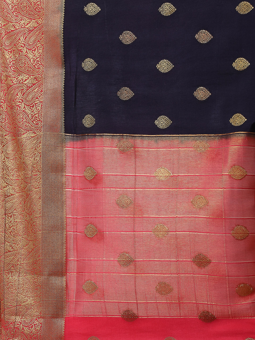 Zari Border Booti Art Handloom Woven Saree