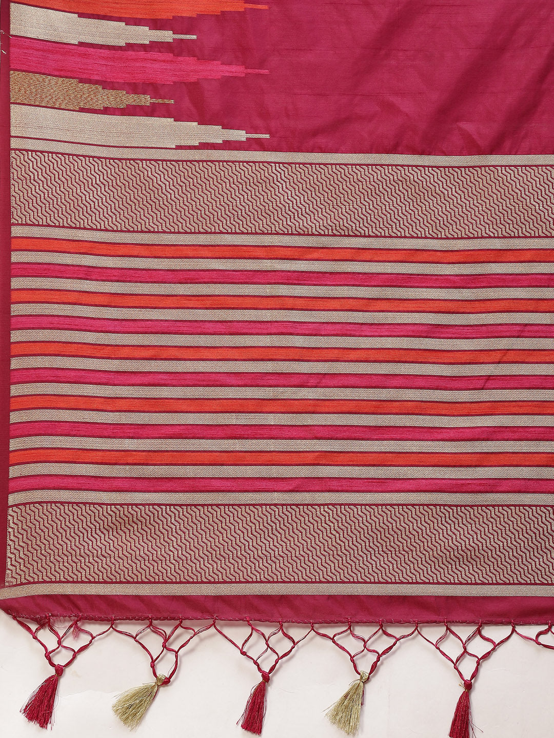 Plain Zari Border Handloom Woven Saree