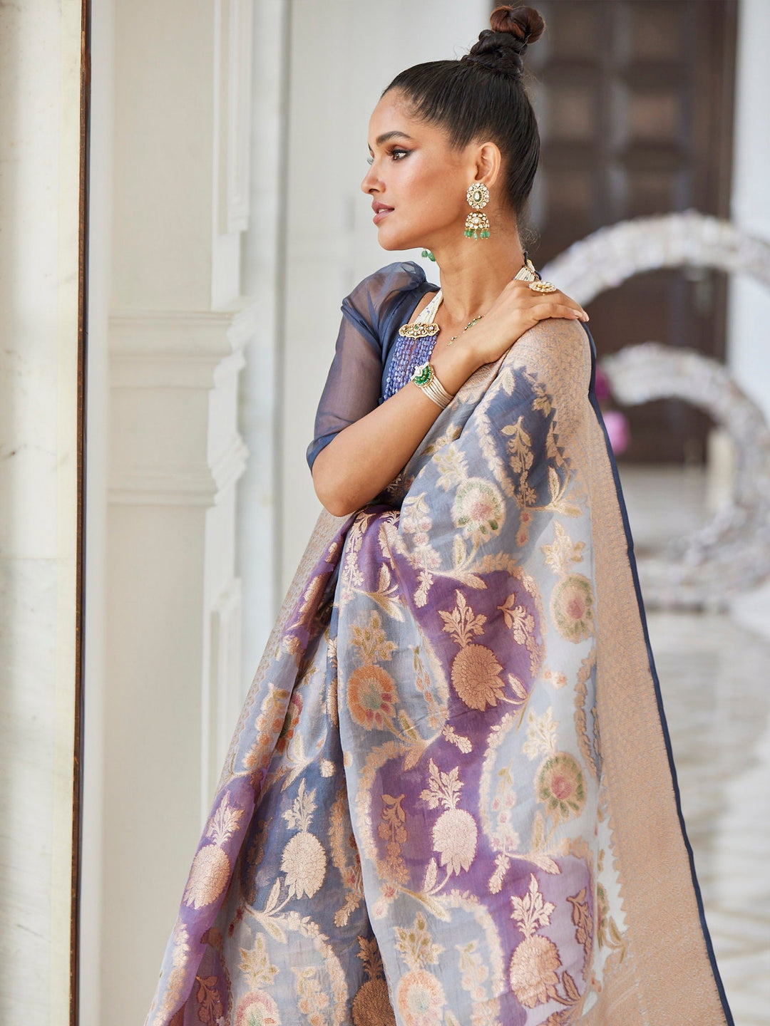Floral Jaal Organza Plain Saree