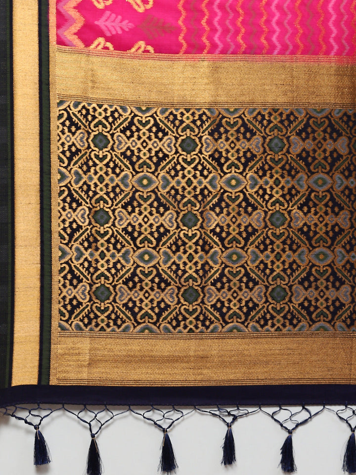 Zari Jaal Handloom Woven Saree