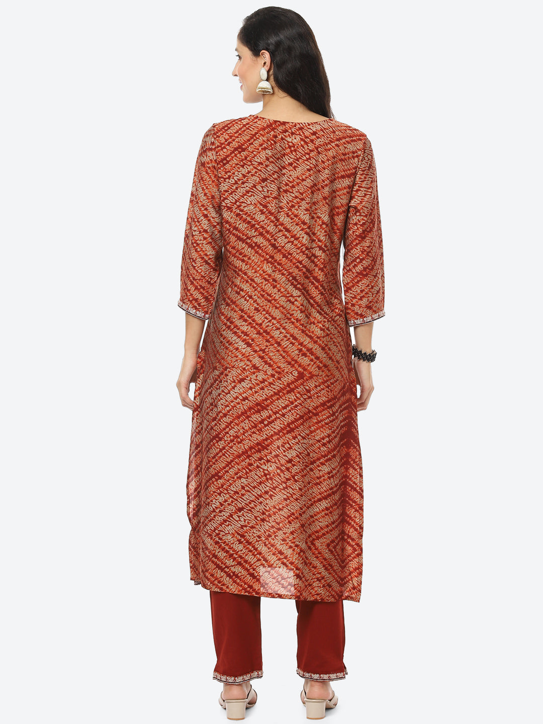Zari Embroidered Printed Muslin Kurti With Pant