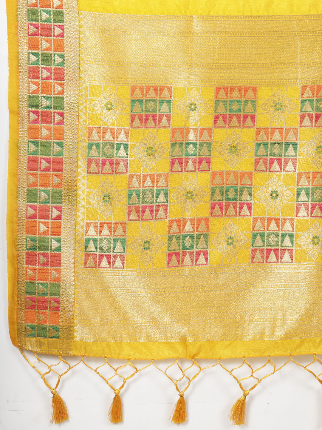 Zari Booti Woven Handloom Saree
