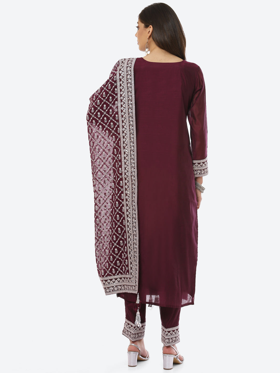 Resham Neck Ghera Chanderi kurta With Pant &amp; Dupatta