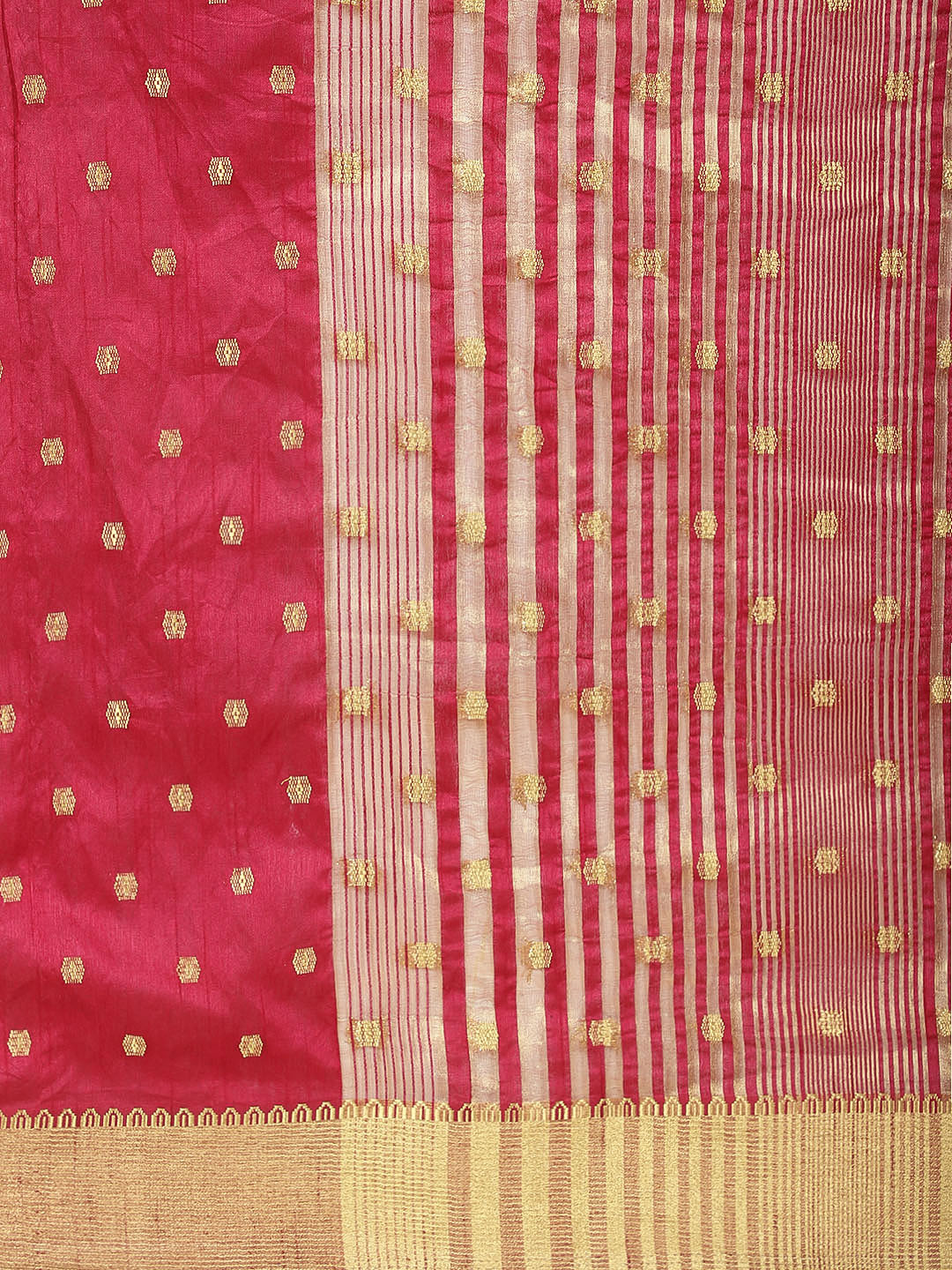 Zari Border Booti Woven Handloom Saree