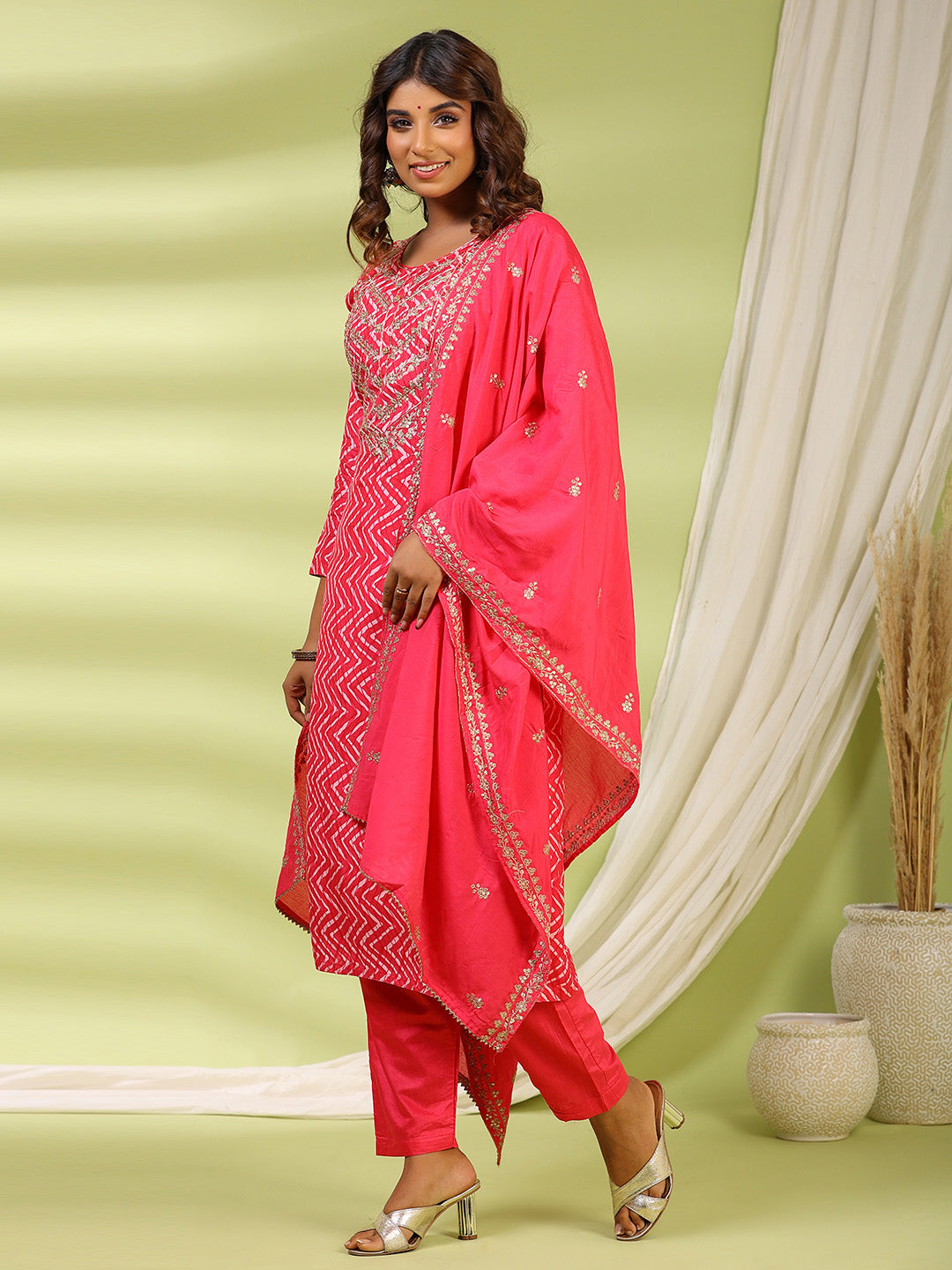 Printed Muslin Kurta With Pants &amp; Dupatta