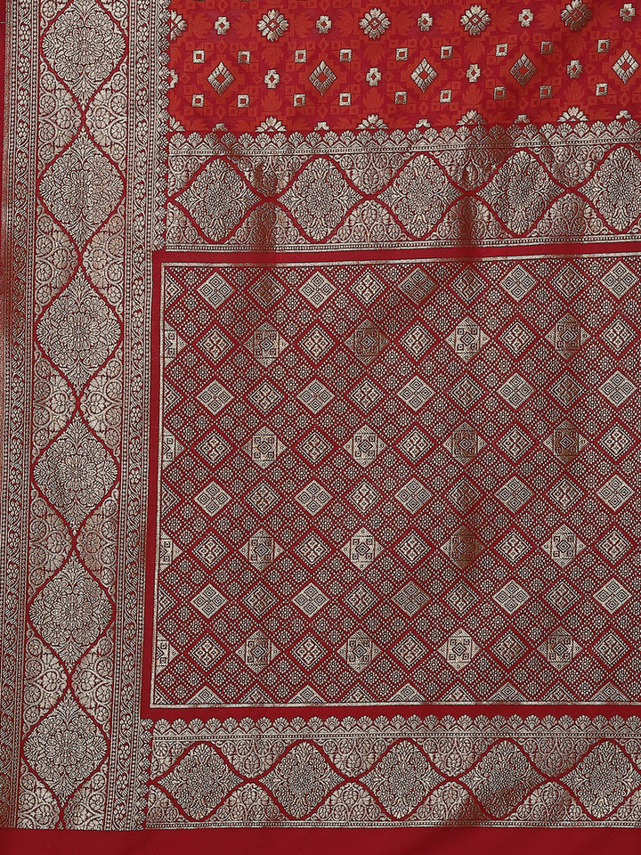 Zari Booti Banarasi Woven Saree