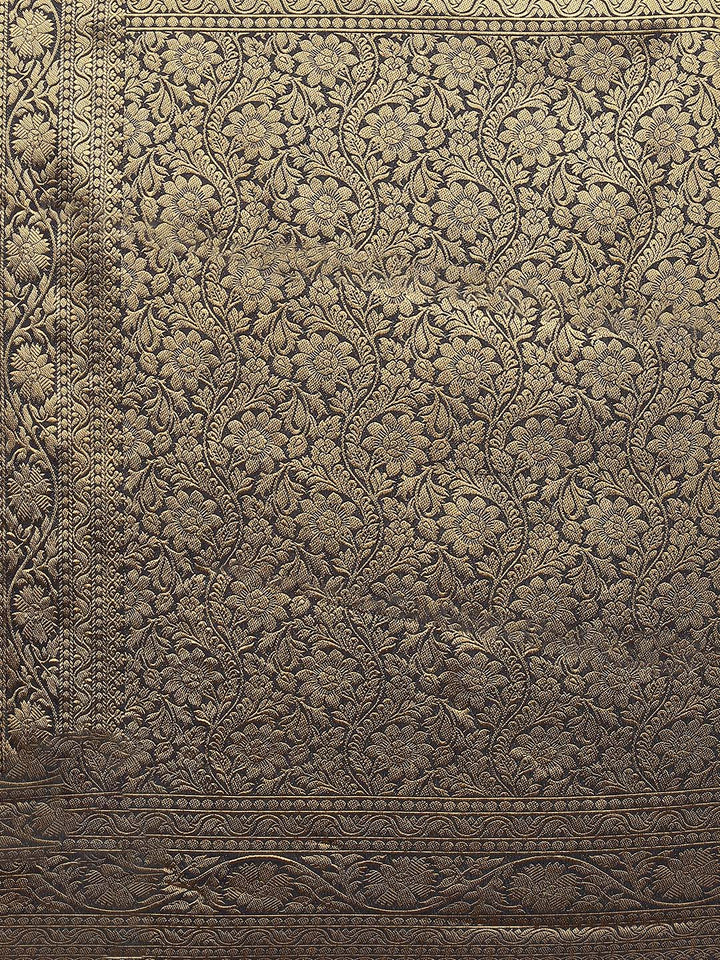 Zari Border Booti Art Handloom Woven Saree