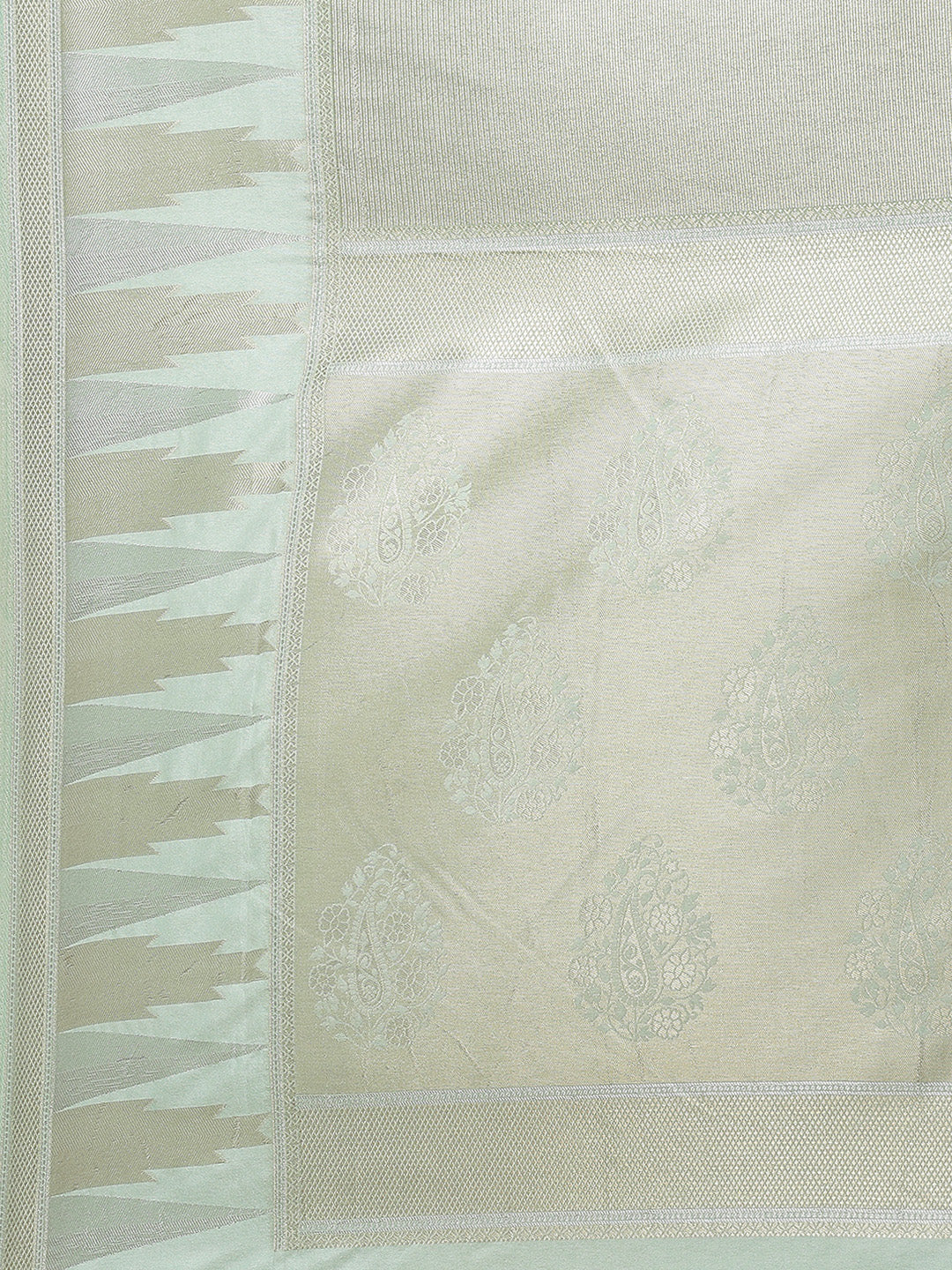 Zari Jaal Handloom Woven Saree
