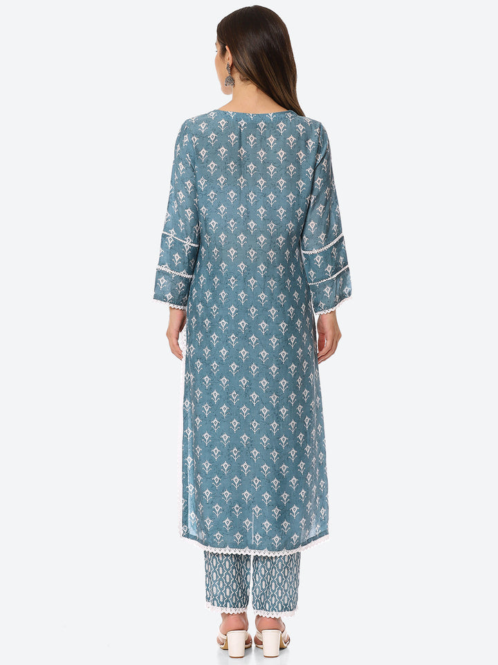 Printed Neck Embroidered Muslin Kurta With Pant