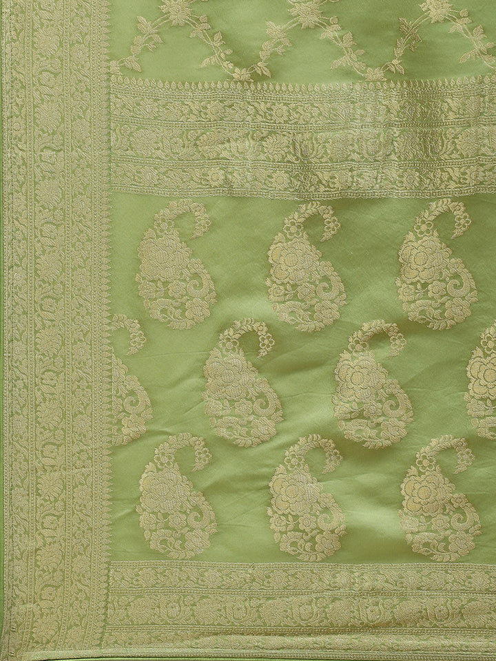 Zari Jaal Banarasi Woven Saree