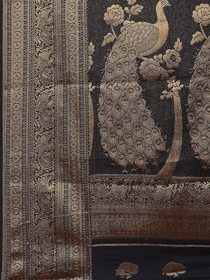 Zari Border Woven Art Handloom Saree