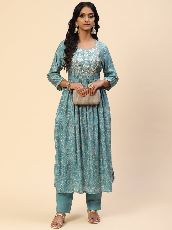 Embroidered Mirror Neck Printed Muslin Kurta With Pants