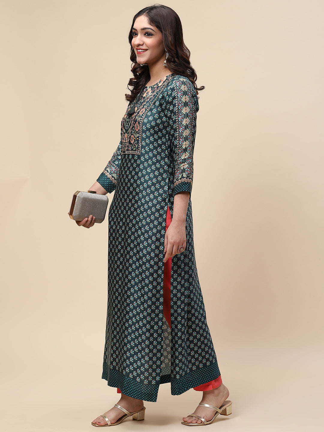 Zari Neck Embroidered &amp; Printed Satin Kurta