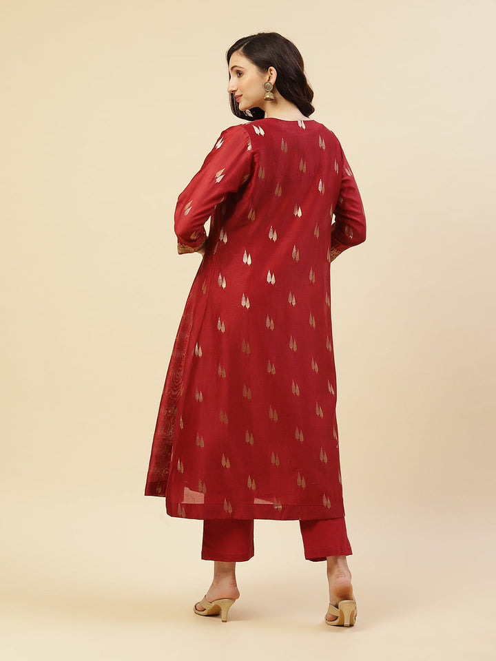Embroidered Chanderi Kurti With Jacket And Pant