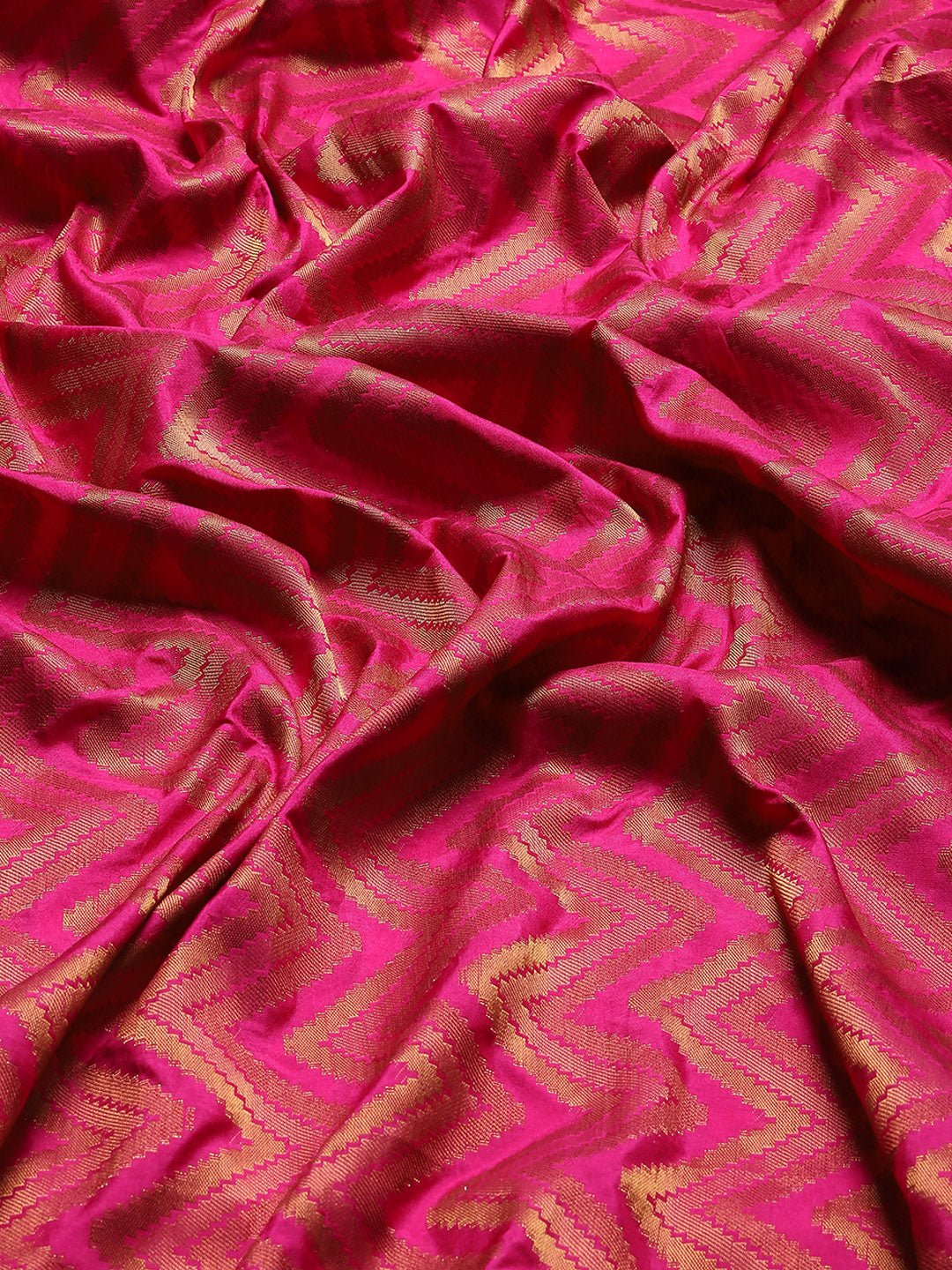 Leheriya Pattern Woven Handloom Saree