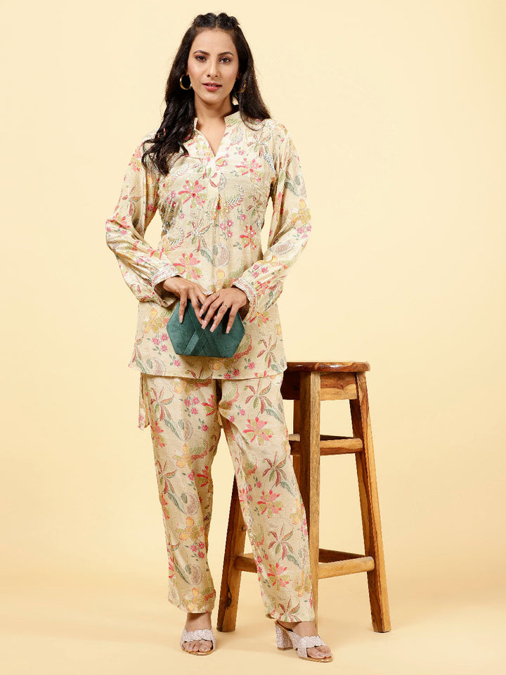 Printed Crepe Kurta With Pants