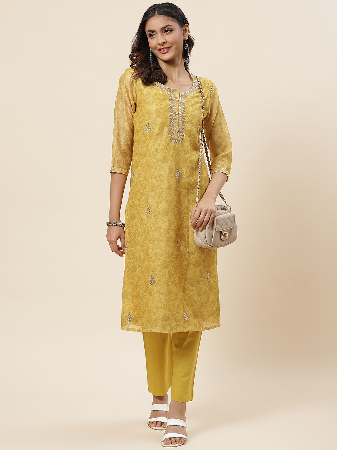 Printed &amp; Neck Embroidered Chanderi Kurta With Pants