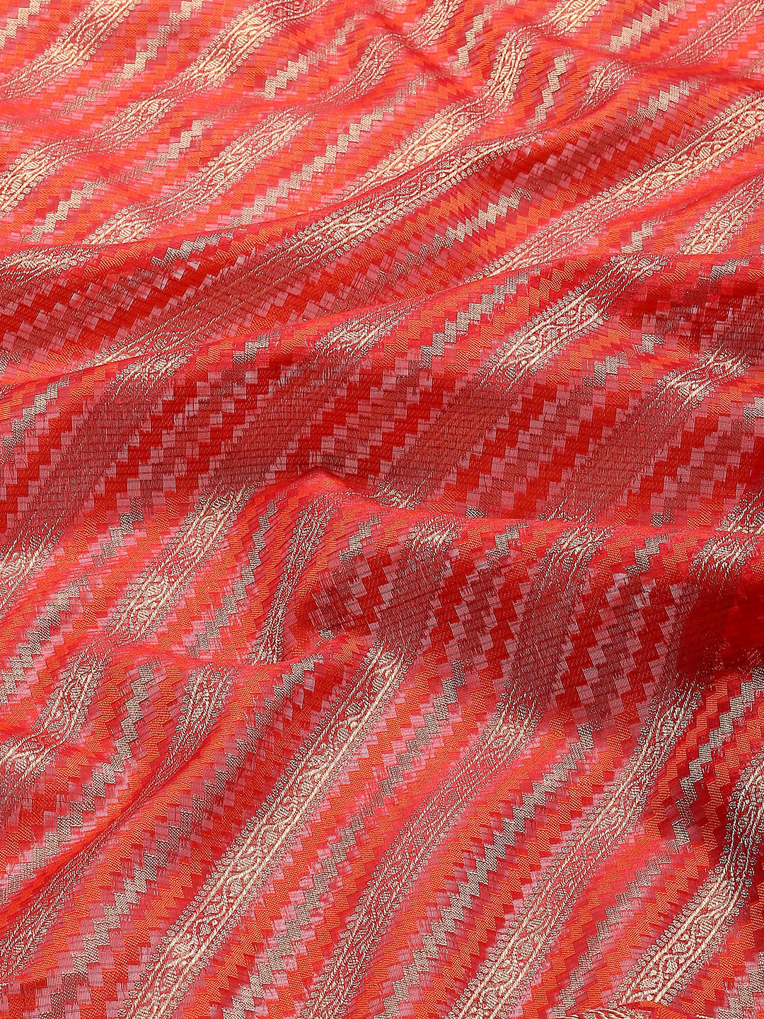 Zari Jaal Woven Cotton Saree