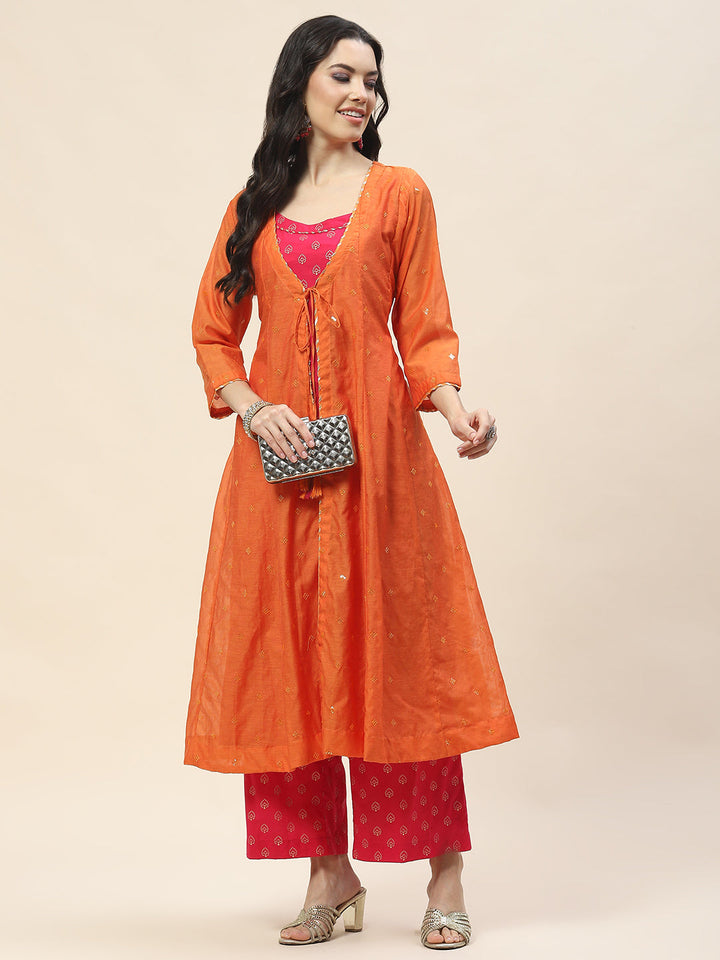 Embroidered Chanderi Kurta With Cape &amp; Pants