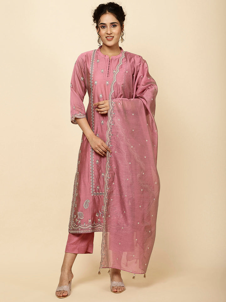 Embroidered Chanderi Kurta With Pants &amp; Dupatta