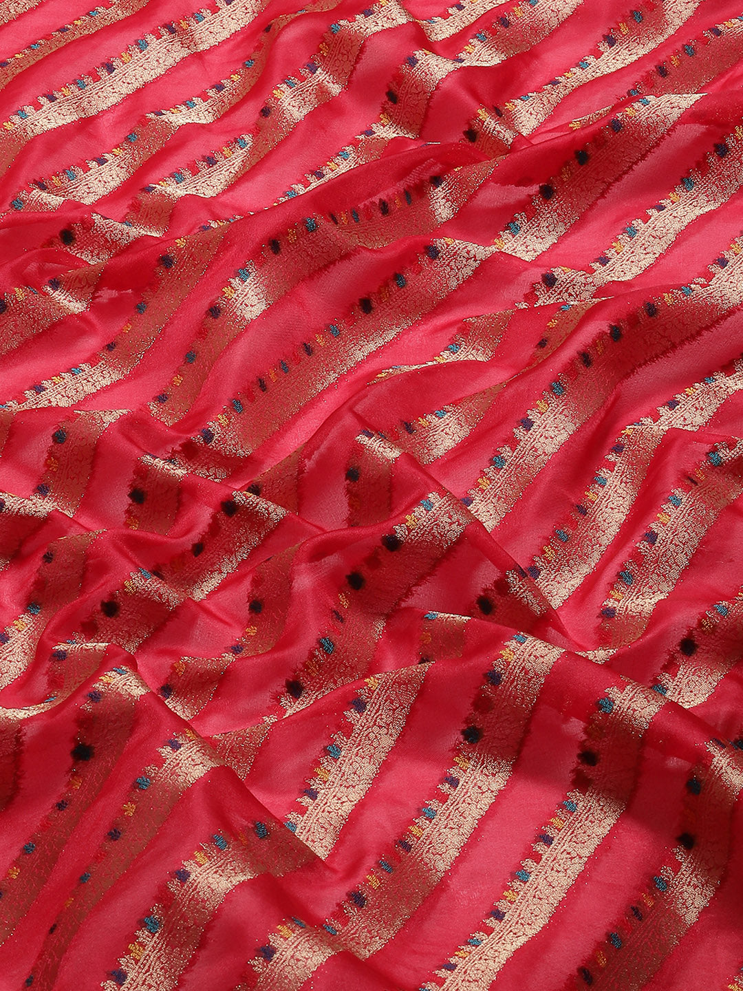 Zari Jaal Organza Woven Saree