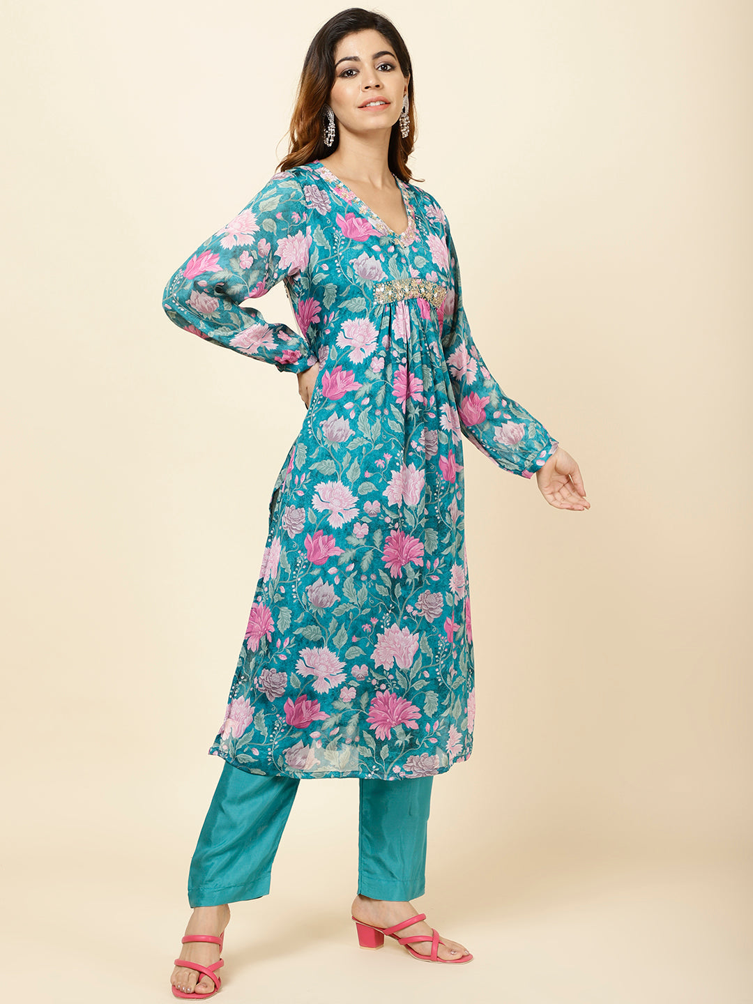 Printed Chinnon Kurta With Pants