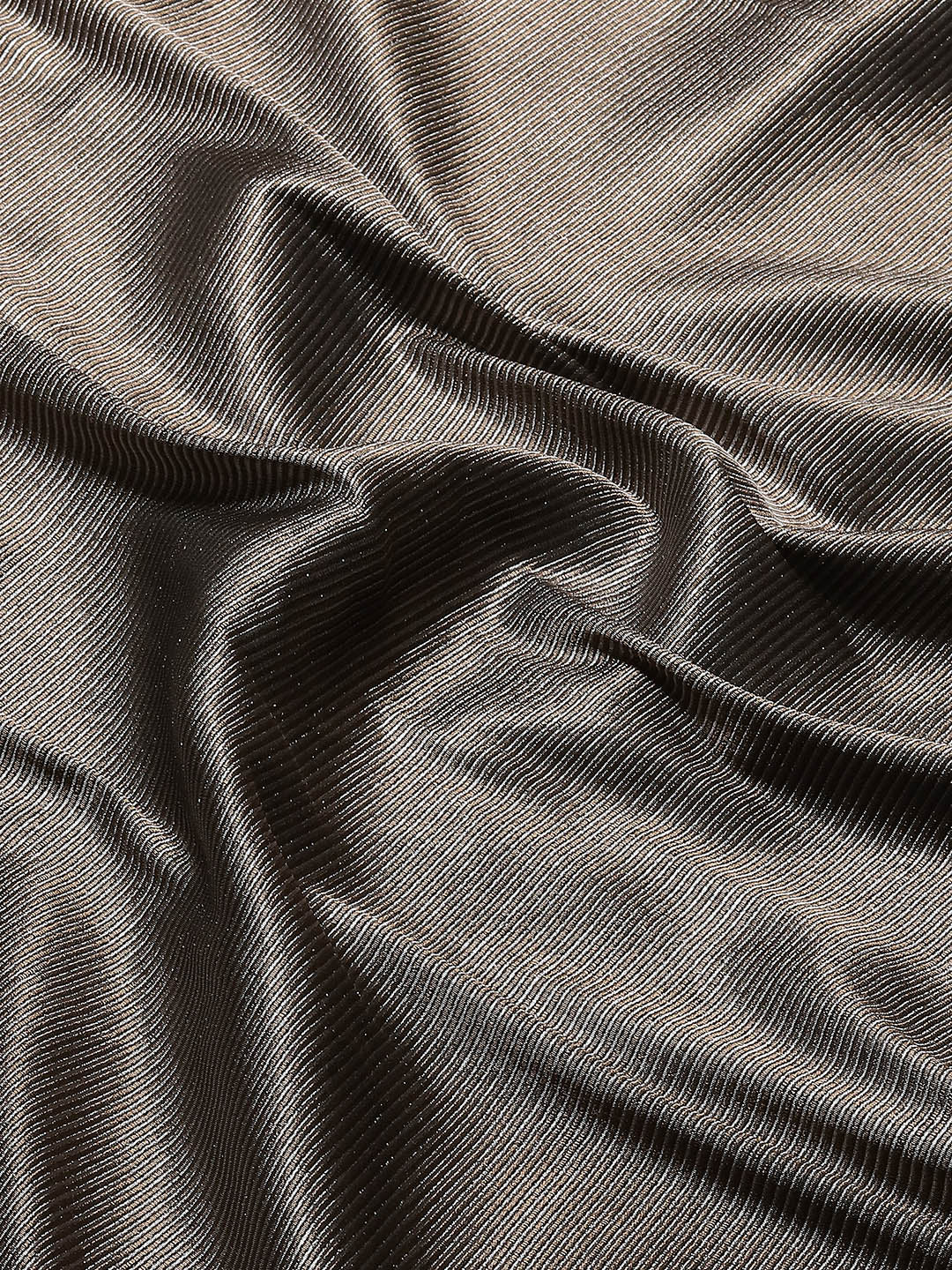 Zari Jaal Handloom Woven Saree