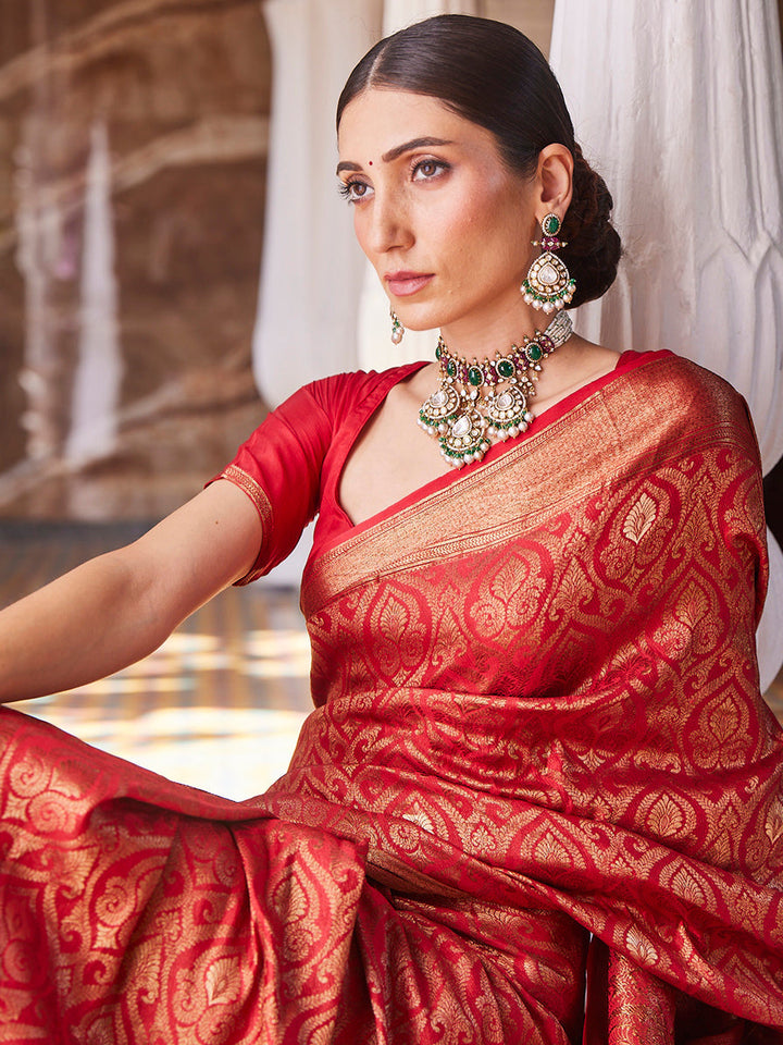 Antique Jaal Crepe Plain Saree
