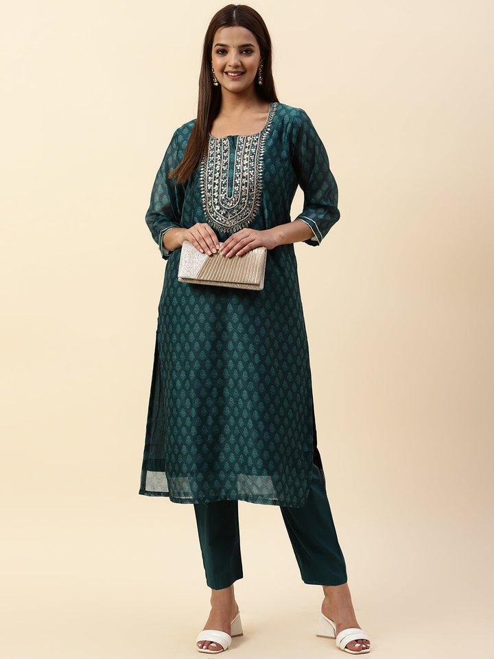 Printed &amp; Neck Embroidered Chanderi Kurta With Pants