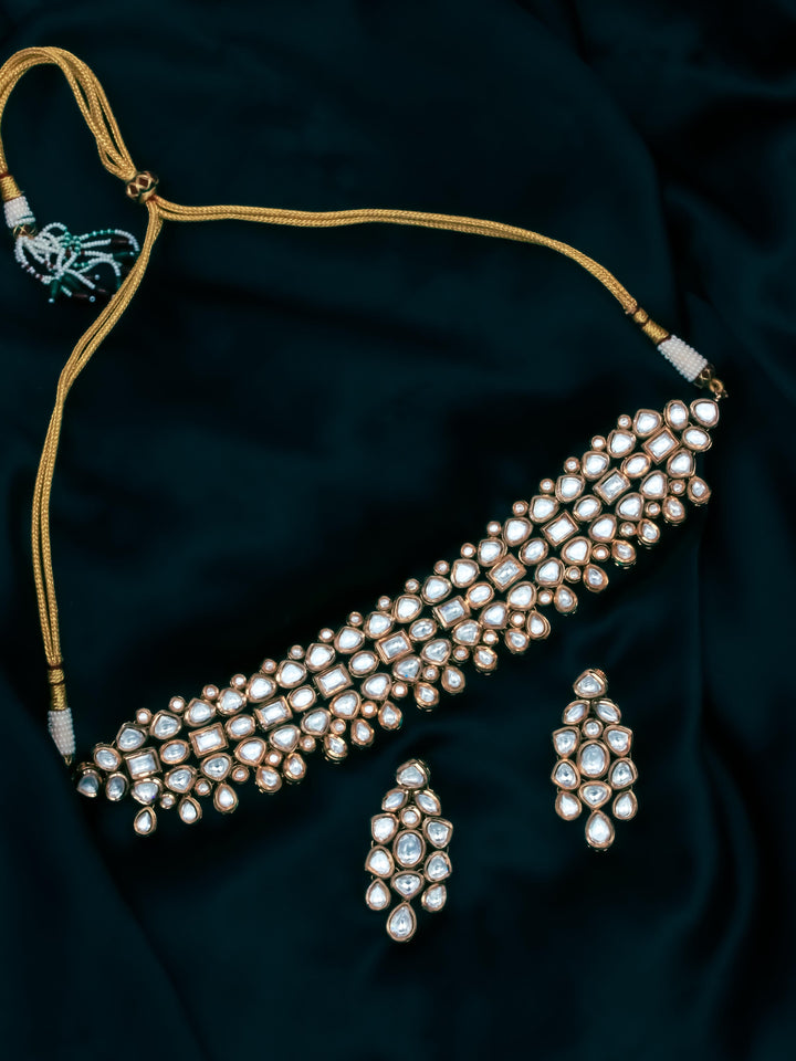 Kundan Necklace Set With Earrings