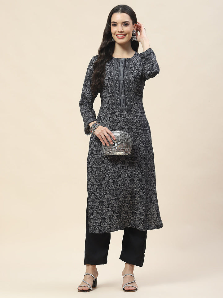 Printed Pashmina Kurta With Pants