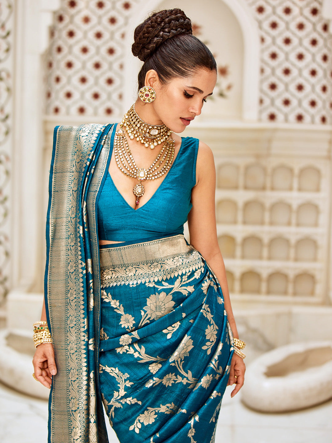 Gold Jaal Banarasi Tussar Saree