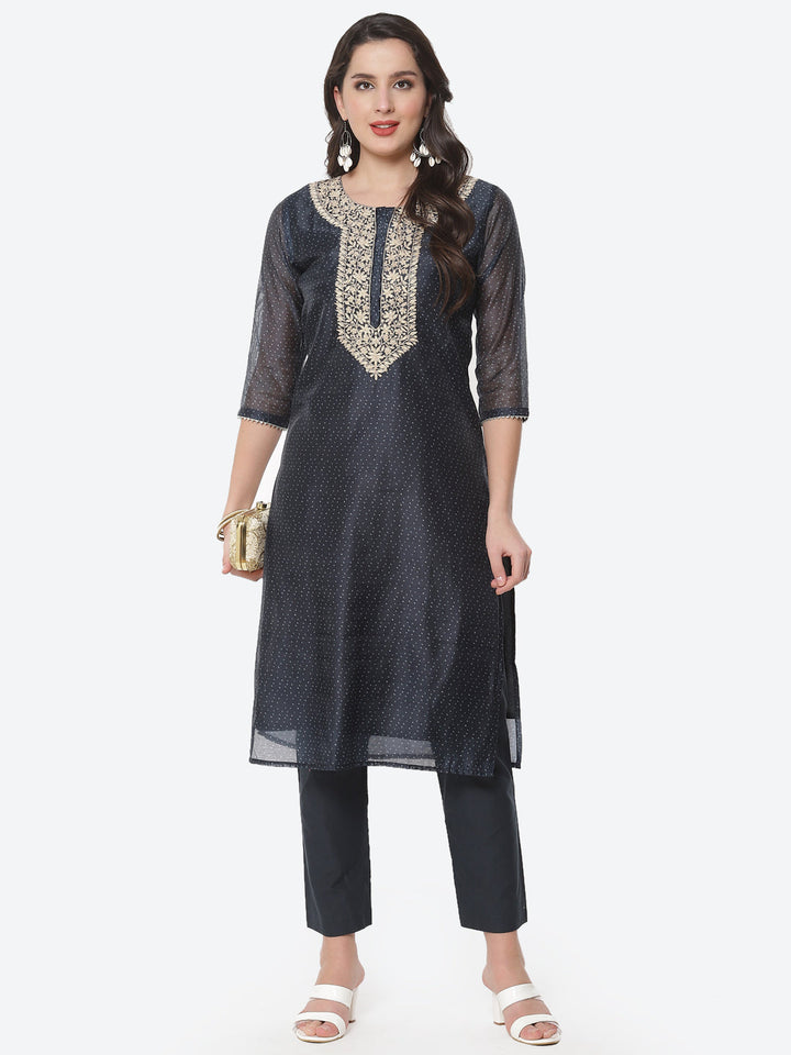 Neck Embroidered Chanderi Kurti With Pant