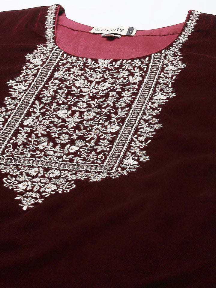 Neck Embroidered Velvet Kurta With Pants