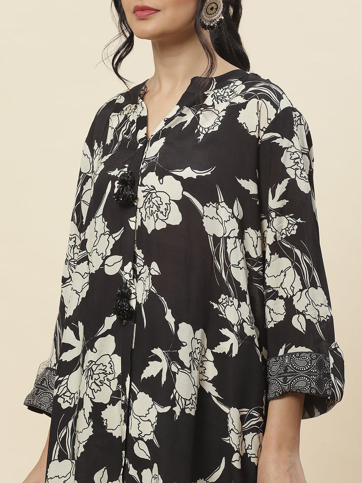 Floral Printed Muslin Kurta With Pants