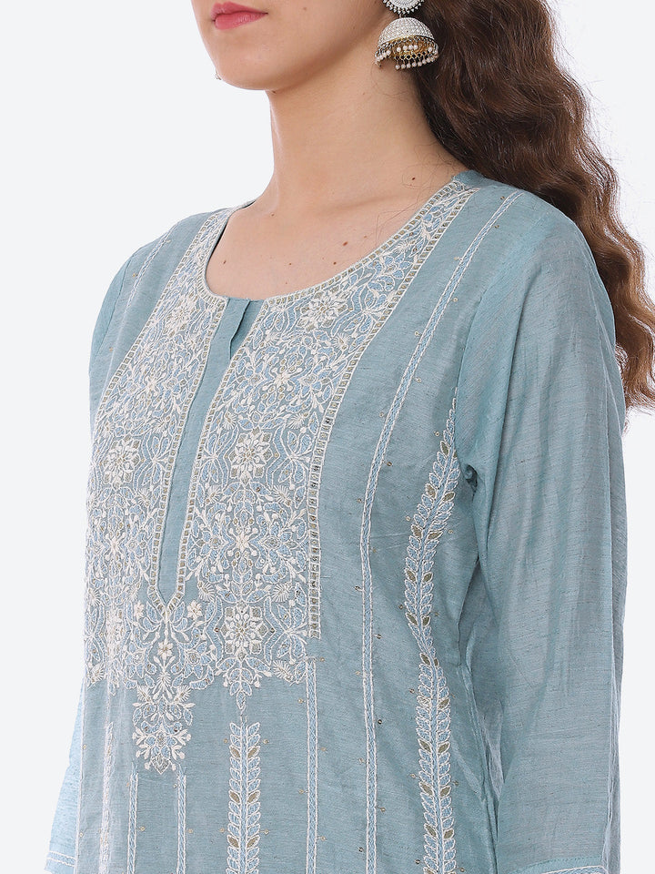 Resham Embroidered Chanderi Kurta With Pant