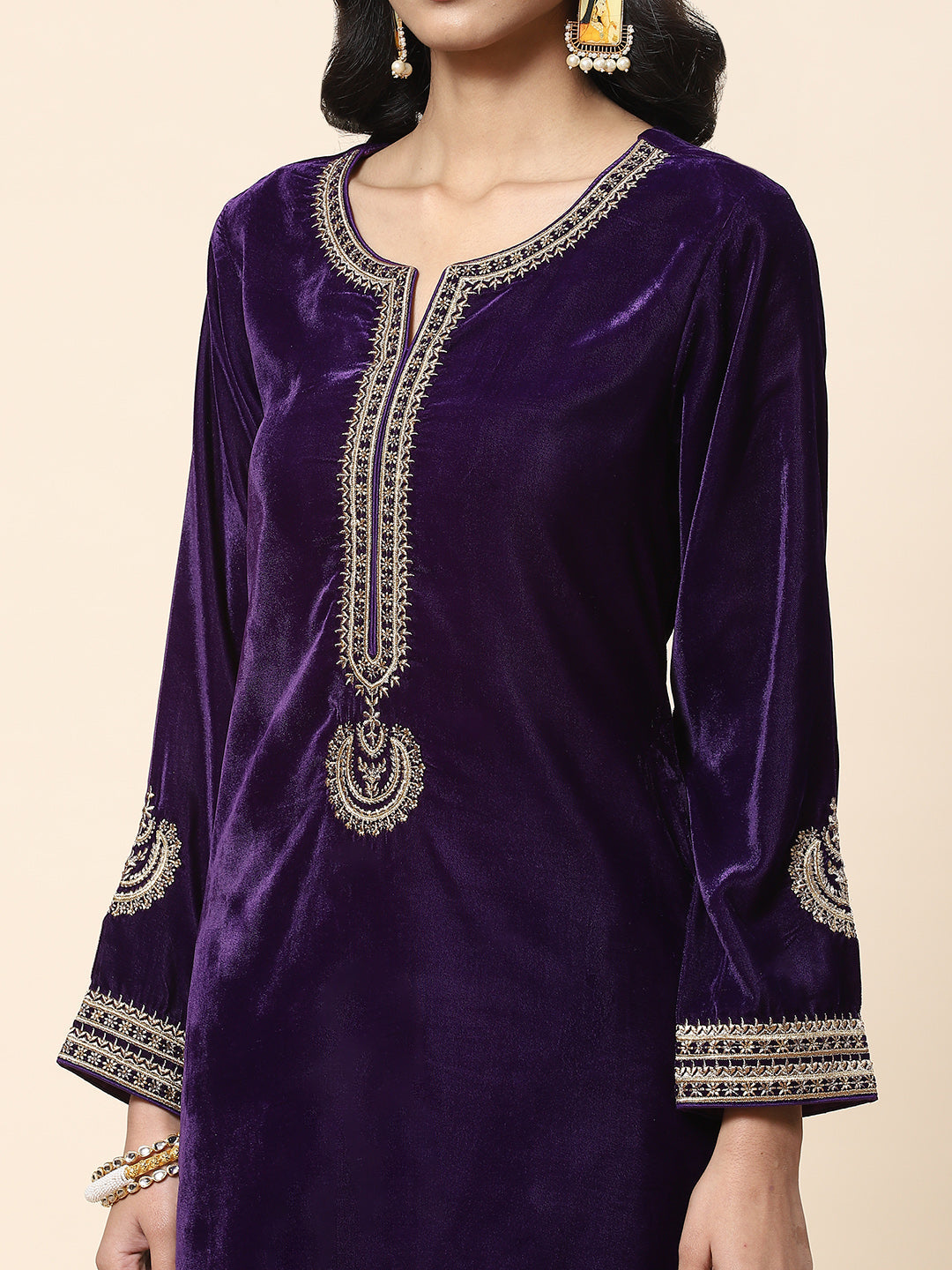 Zari Embroidered Velvet Kurta With Palazzo