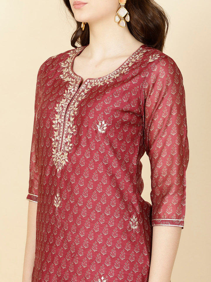 Floral Printed Chanderi Kurta With Pants