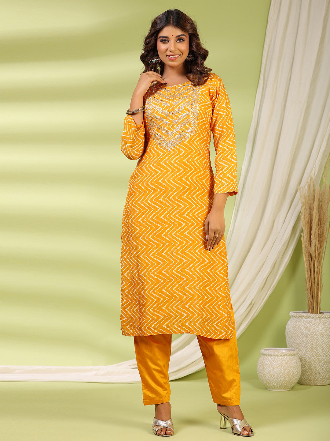 Printed Muslin Kurta With Pants &amp; Dupatta